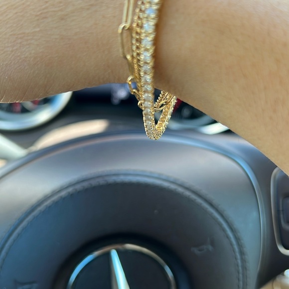 14K Diamond Tennis Bracelet - Picture 11 of 13